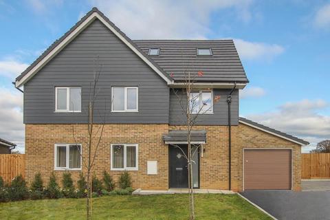 4 bedroom detached house for sale, Stapleford Road, Stapleford Abbotts