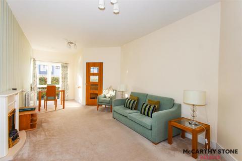 1 bedroom apartment for sale, Wilton Court, Southbank Road, Kenilworth, Warwickshire, CV8 1RX