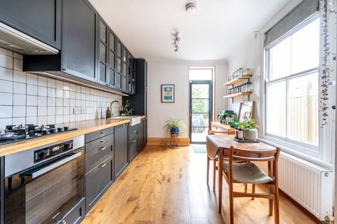 3 bedroom terraced house for sale, Wigston Road, Plaistow, London, E13