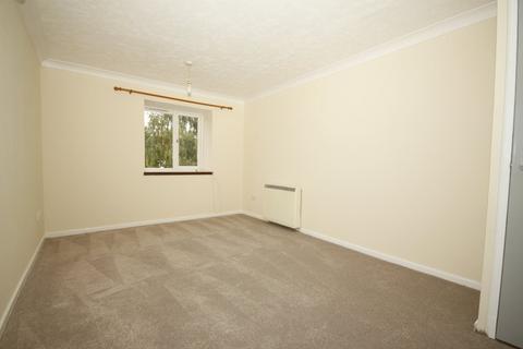 2 bedroom flat to rent, Fallowfield, Sittingbourne, Kent, ME10