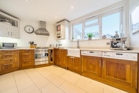 2 bedroom flat for sale, Quinton Street, Earlsfield