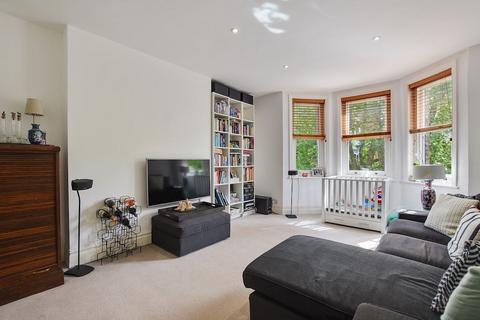 3 bedroom apartment for sale, Castellain Road, London, W9