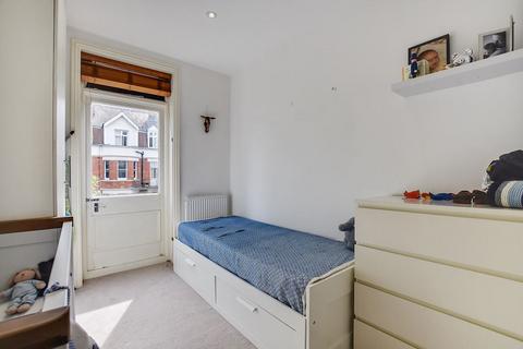 3 bedroom apartment for sale, Castellain Road, London, W9