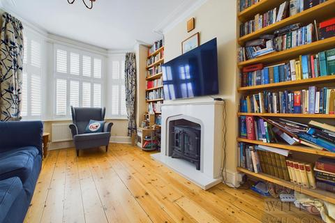 3 bedroom terraced house for sale, Victoria Avenue, Hastings