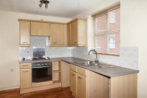 2 bedroom flat to rent, Thompson Court, Chilwell, Nottingham, NG9 6RE