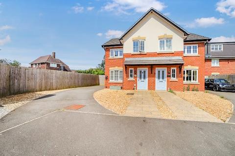 3 bedroom semi-detached house to rent, Malden Road, Newton-Le-Willows, Merseyside, WA12 8AA