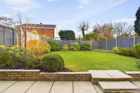 4 bedroom link detached house for sale, Delph Park Avenue, Aughton, L39 5DG