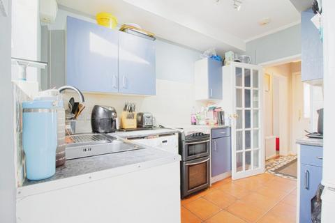 3 bedroom terraced house for sale, Dunholme Road, Leicester LE4