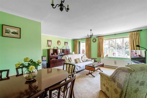 34 The Murreys, Ashtead, KT21 2LU