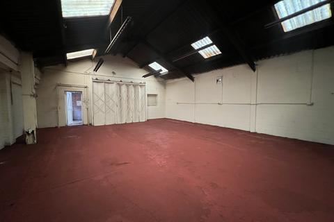 Warehouse to rent, Park Green, Whittington SY11