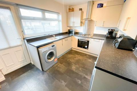 3 bedroom end of terrace house for sale, Stockport Road West, Bredbury