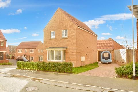 3 bedroom detached house for sale, Wise Crescent, Churwell, Leeds