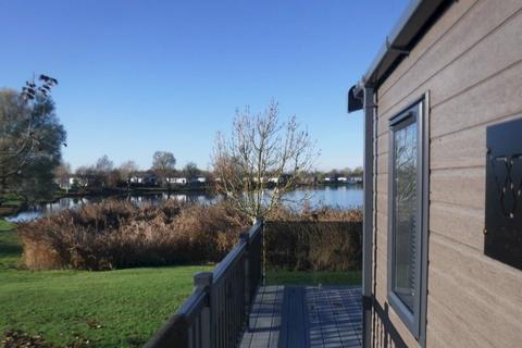 2 bedroom lodge for sale, The Springs Lakeside Holiday Park, , Lower Moor WR10