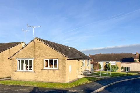 2 bedroom bungalow to rent, Marlbeck Close, Holmfirth HD9