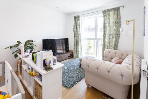 28 Prospect Row, London, E15 1FX