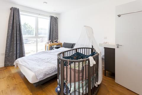 28 Prospect Row, London, E15 1FX