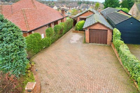 3 bedroom bungalow for sale, Aggisters Lane, Wokingham, Berkshire