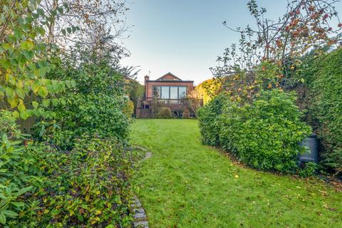 3 bedroom bungalow for sale, Aggisters Lane, Wokingham, Berkshire