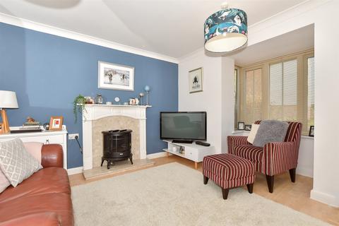 2 bedroom ground floor flat for sale, Sandow Place, Kings Hill, West Malling, Kent