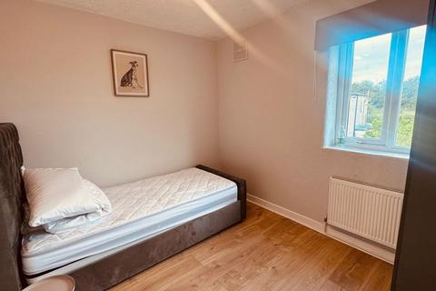 74 Grammerscroft, Millom, LA18 5EH