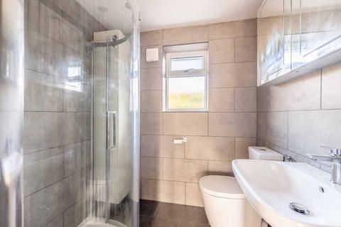16 Heatherden Green, Iver, SL0 0PZ