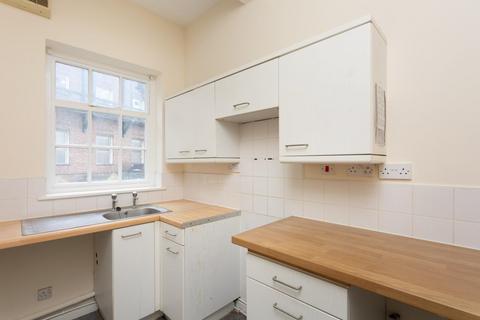 2 bedroom flat for sale, Shambles, York