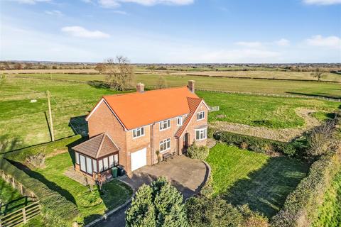 4 bedroom detached house for sale, Newton Morrell, Richmond