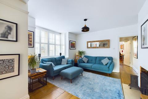 71 Glade Road, Marlow, SL7 1DQ