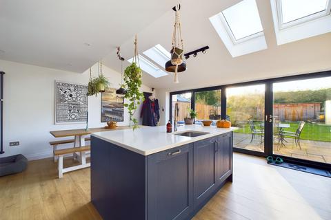 71 Glade Road, Marlow, SL7 1DQ
