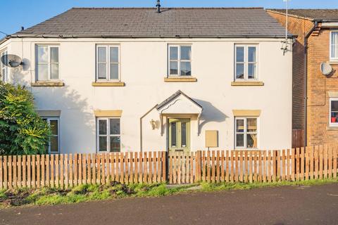 3 bedroom semi-detached house for sale, Listers Place, Cinderford GL14