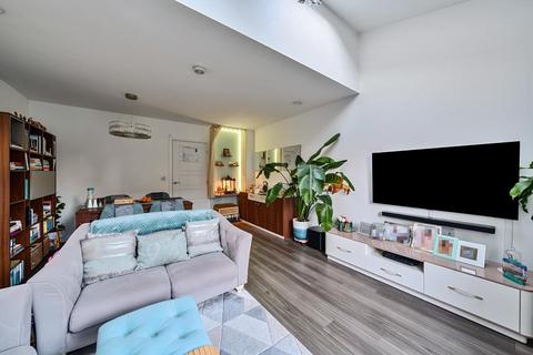 3 bedroom end of terrace house for sale, Coxwell Boulevard,  London,  NW9