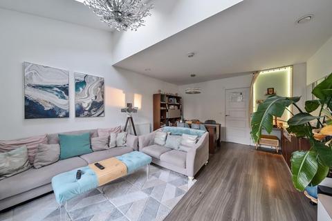 3 bedroom end of terrace house for sale, Coxwell Boulevard,  London,  NW9