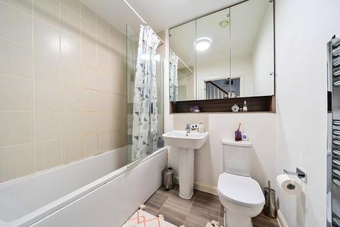 3 bedroom end of terrace house for sale, Coxwell Boulevard,  London,  NW9