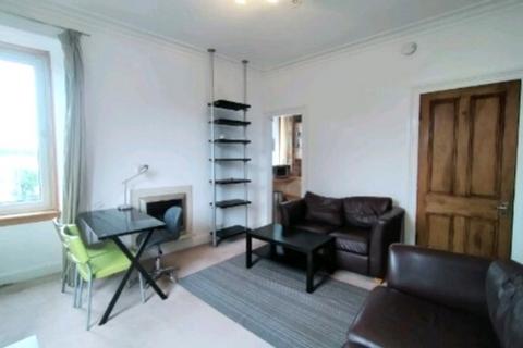 1 bedroom flat to rent, Leamington Road, Edinburgh EH3