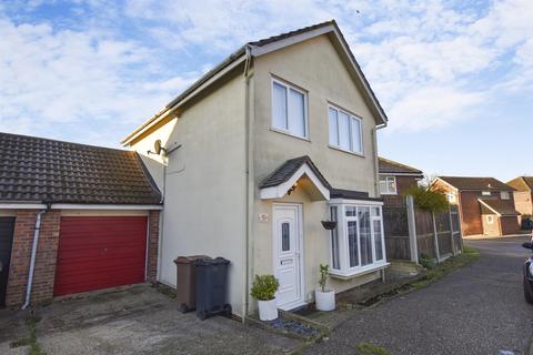 3 bedroom link detached house for sale, Bankside Close, South Woodham Ferrers, Chelmsford