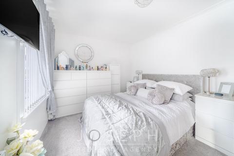 11 Burns Road, Ipswich, IP1 6ES