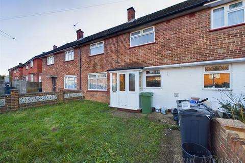 3 bedroom terraced house for sale, Chesney Crescent, New Addington