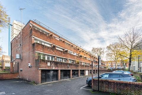 1 bedroom flat for sale, Camberwell Road, Camberwell, London, SE5