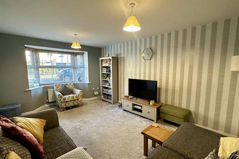 4 bedroom house for sale, Ruskin Way, Brough