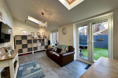 4 bedroom house for sale, Ruskin Way, Brough