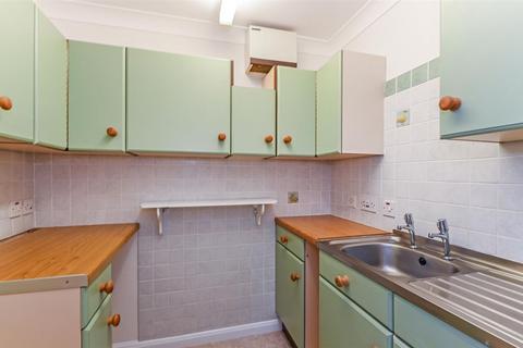 2 bedroom retirement property for sale, Chapel Street, Chichester, PO19