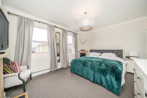 2 bedroom terraced house for sale, Richmond Grove, Surbiton KT5