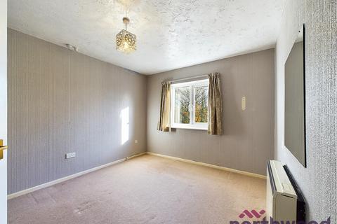 1 bedroom flat for sale, Brook Court, Sandbach, CW11