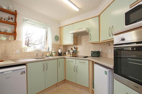 1 bedroom retirement property for sale, Stockbridge Road, Chichester, PO19