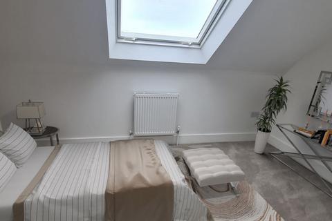 3 bedroom end of terrace house for sale, Churchill Street, Dover, CT16