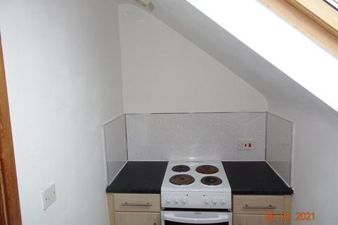 1 bedroom apartment to rent, Gleadless Mount, Gleadless, Sheffield, S12 2LN