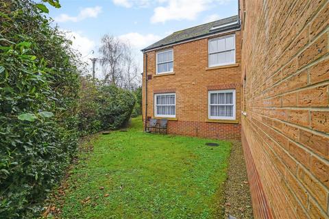 1 bedroom retirement property for sale, Stockbridge Road, Chichester, PO19