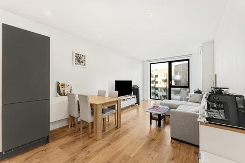 1 bedroom apartment for sale, New Village Avenue, London, E14