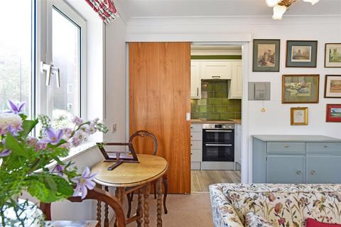 2 bedroom retirement property for sale, Chapel Street, Chichester, PO19