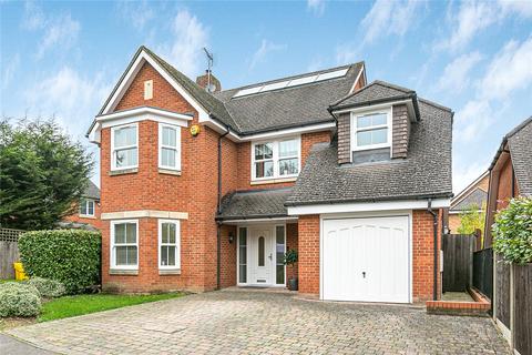 5 bedroom detached house for sale, Jubilee Walk, Kings Langley, Hertfordshire, WD4